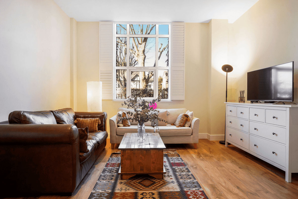 Open Plan Reception/Kitchen One