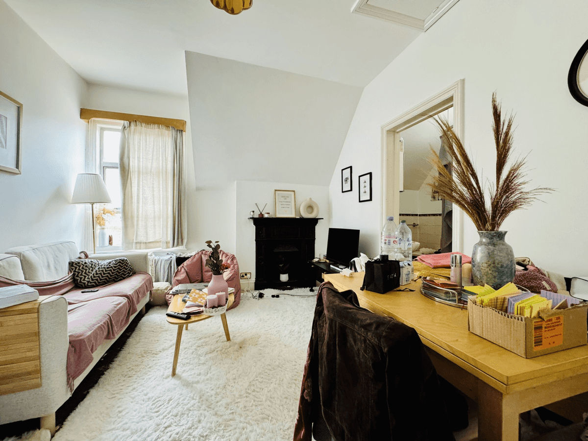 Livingroom One