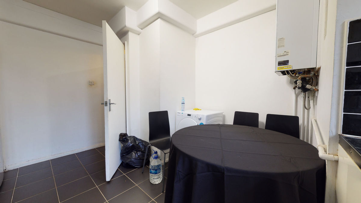 Kitchen/diner One
