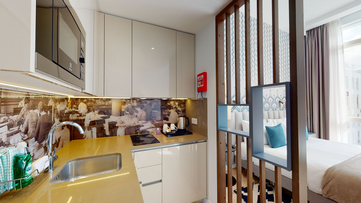 Open plan kitchen/livingroom One