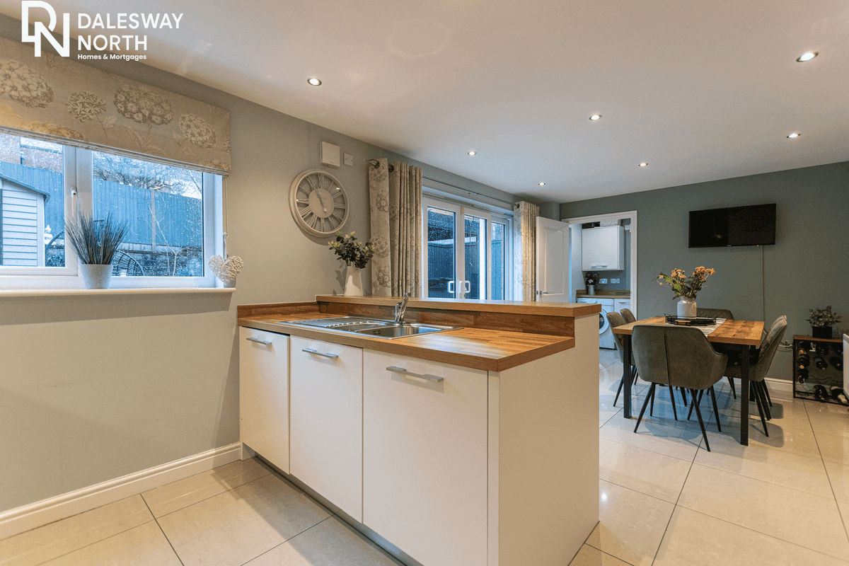 Open Plan Reception/Kitchen One