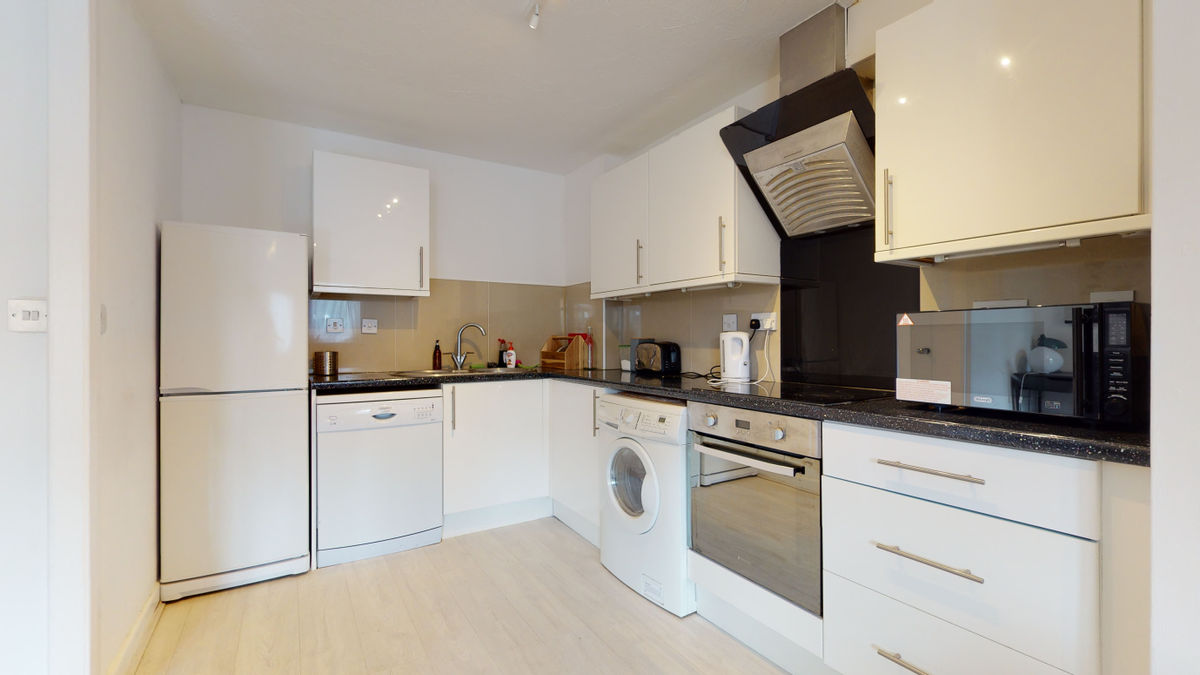 Open plan kitchen/livingroom One