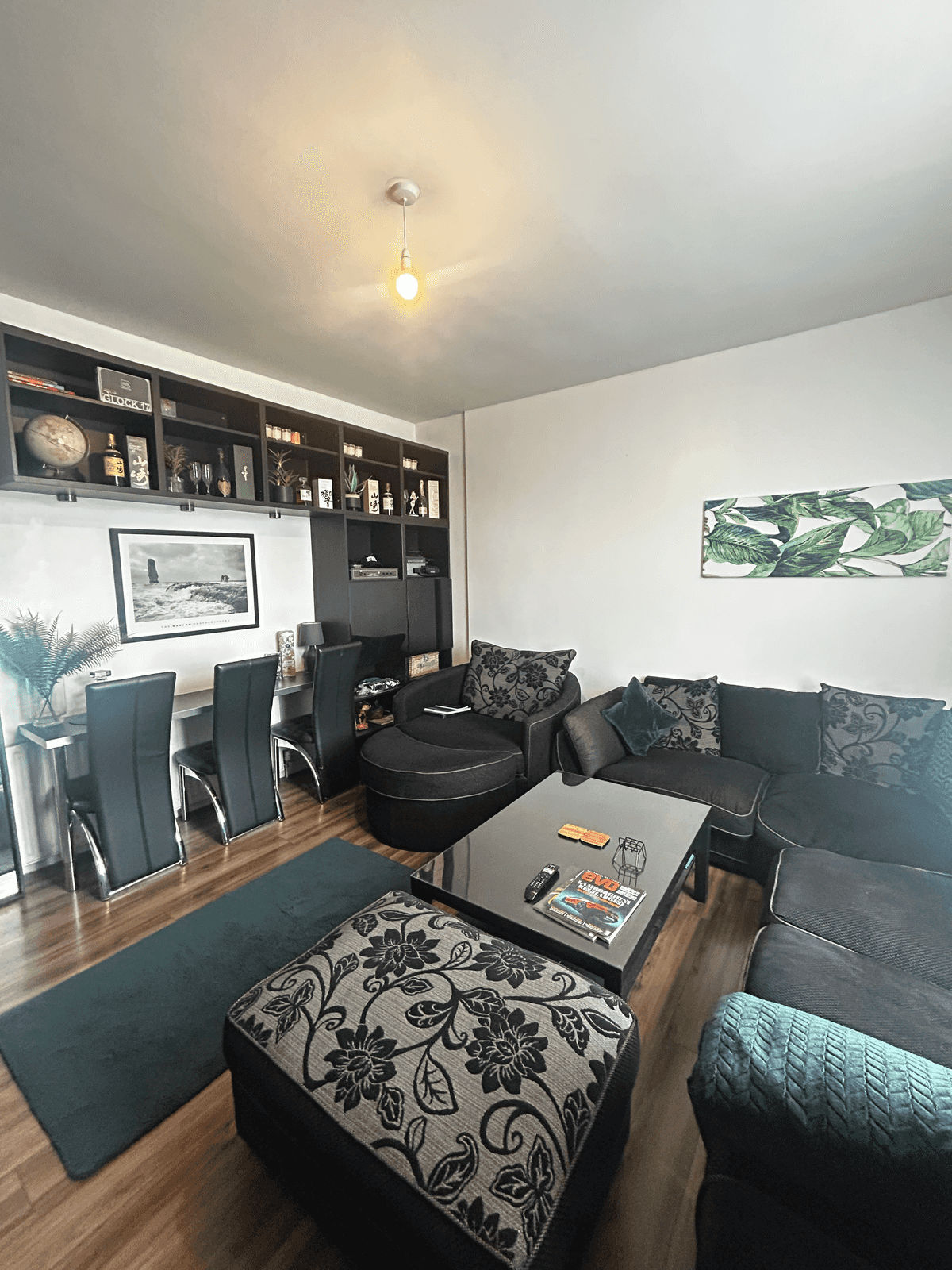 Livingroom One
