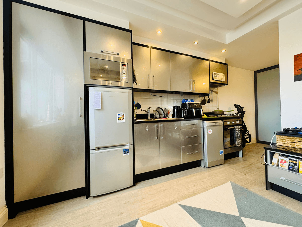 Open Plan Reception/Kitchen One