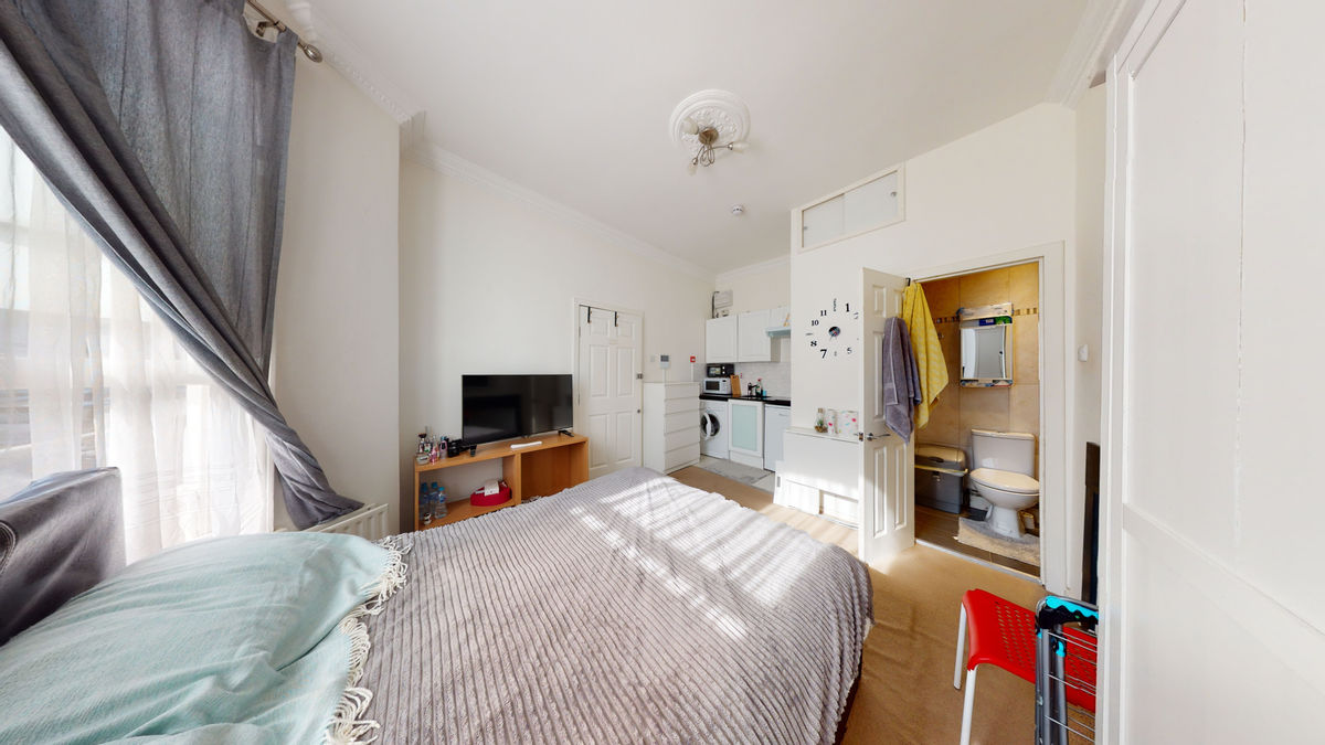 Studio/suite One