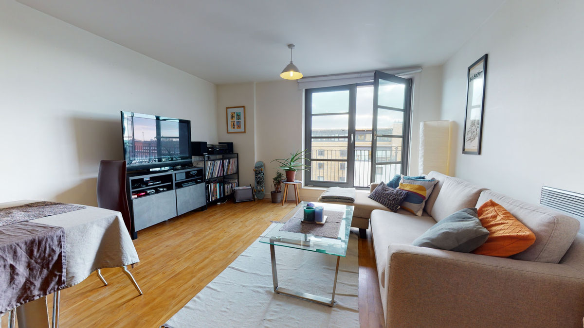 Open plan kitchen/livingroom One